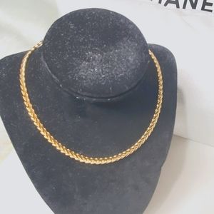 14k standard yellow gold; 26.8g, 17" in length